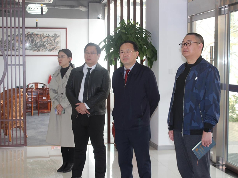 广信君达律师事务所管理合伙人孙俊杰律师到凌云志律师事务所参观交流