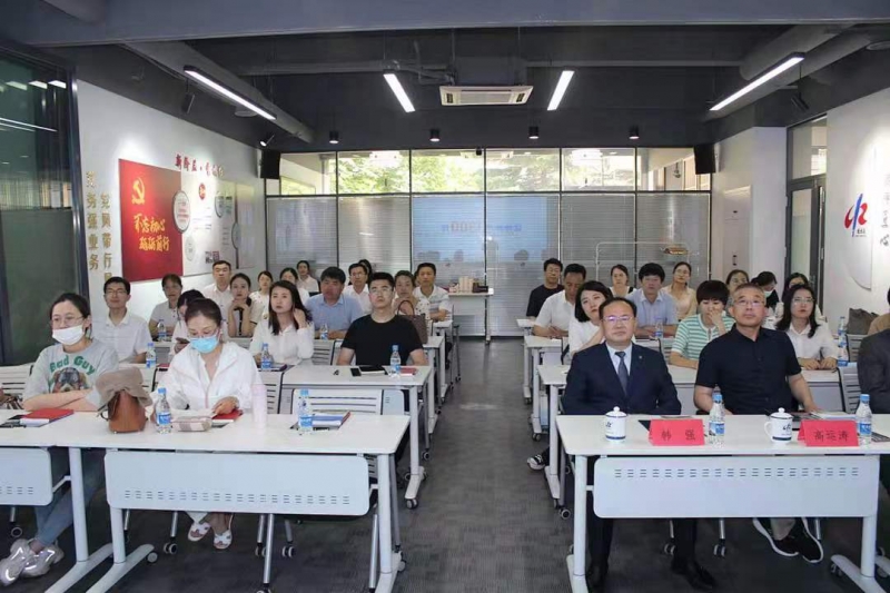 凌云志举办“企业人力资源专题培训”活动​