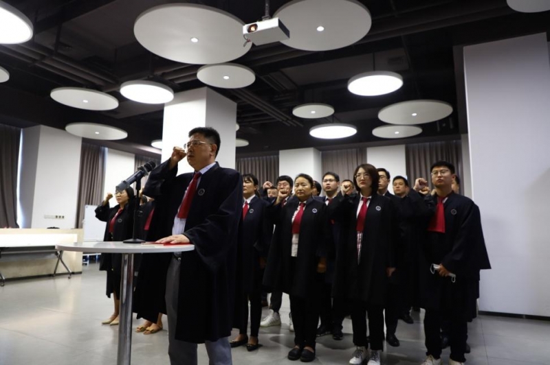 我所律师参加“威海法润律师大讲堂”活动
