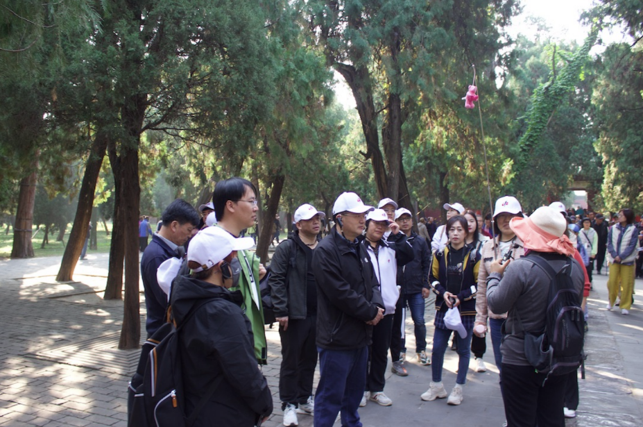 登泰山之颠，展凌云之志——山东凌云志律师事务所 “十年十山 系列活动”之泰山、曲阜文化行圆满结束